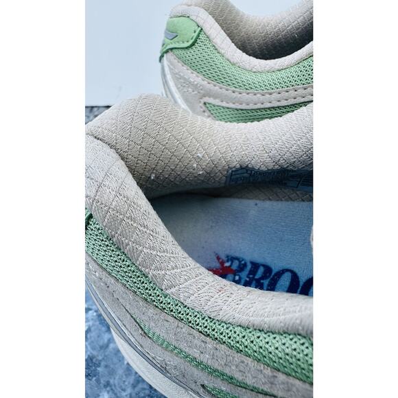 BROOKS CASCADIA 1 SNEAKER Green, Gray & Moonbeam Men’s Size 6 / Women’s 7.5 main image 5